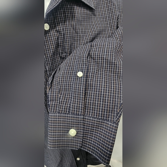 Eddie Bauer Navy Wrinkle Resistant Classic Fit Long Sleeve Size Large Cotton - Picture 7 of 13